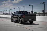 Ram 1500 se staronovým motorem 5.7 Hemi