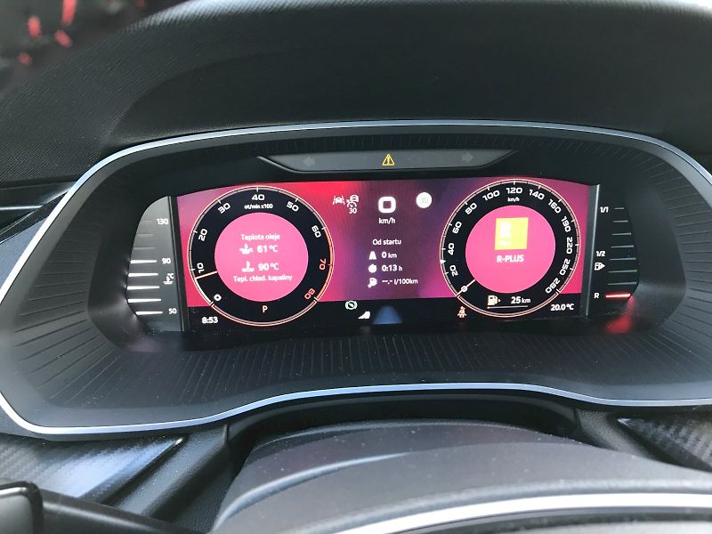 Škoda Octavia (2025) COMBI RS 2,0 TSI 195 KW 7-STUP - fotka 18 z 29