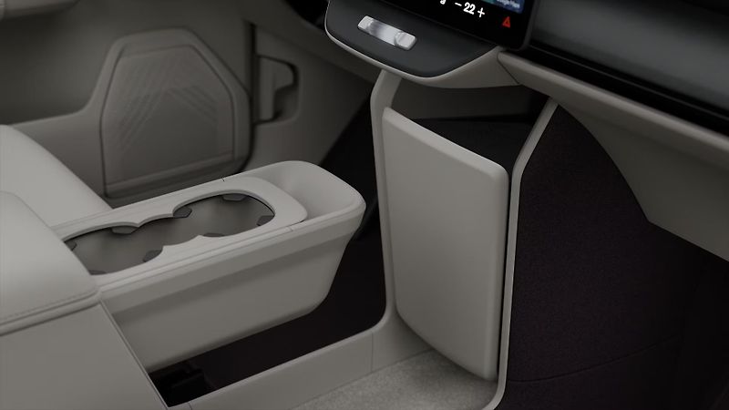 Volvo EX60 (2026) P10 AWD ELECTRIC ULTRA TWIN - fotka 13 z 13