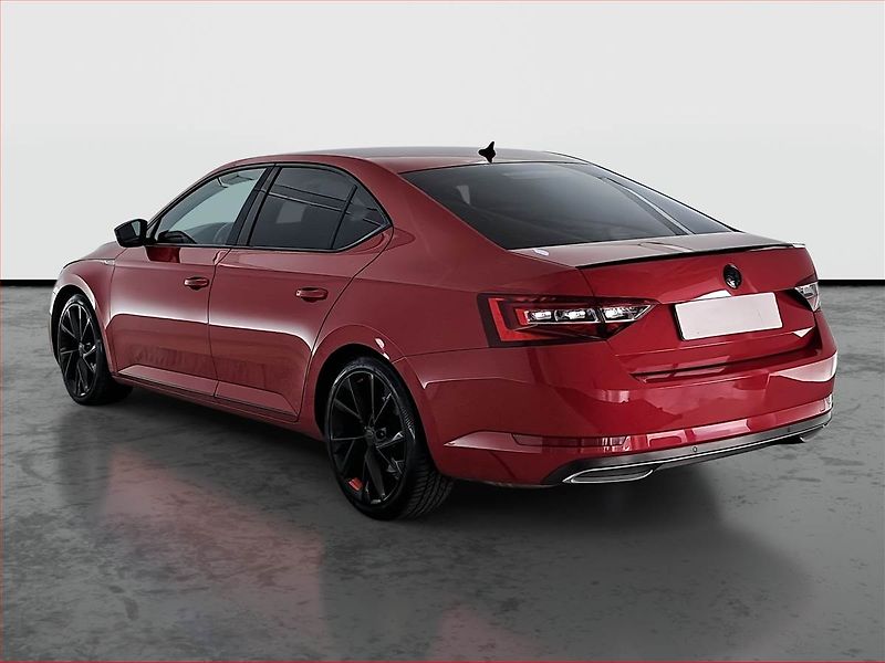 Škoda Superb (2018) Sportline 2.0 TDI, Automat - fotka 4 z 20