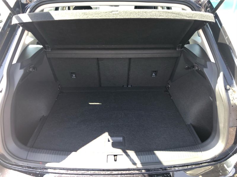 Volkswagen Tiguan 2.0 TDi DSG 7st. LIFE - fotka 13 z 29