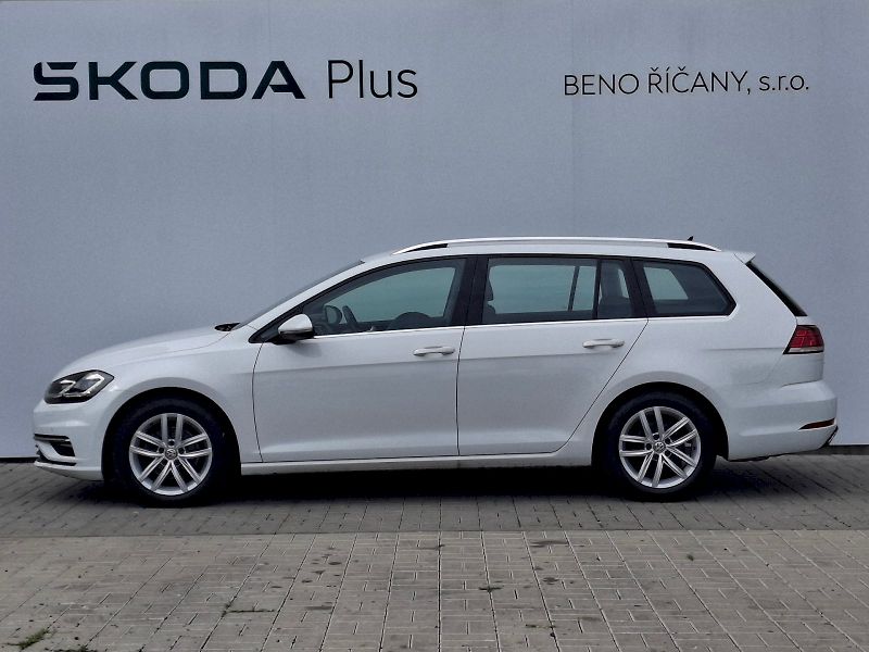 Volkswagen Golf (2020) Variant HighLine 1,5TSi 110kW - fotka 3 z 35