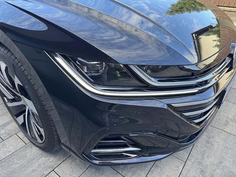 Volkswagen Arteon Shooting Brake (2021) 2.0TSI 140kw DSG R-Line Webast - fotka 10 z 40