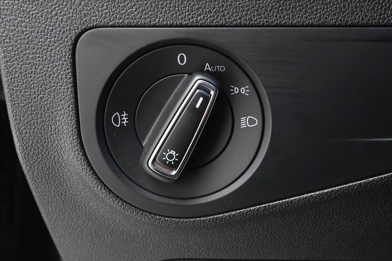 Volkswagen Tiguan 2,0 TDI 110kW DSG Life Záruka - fotka 27 z 31