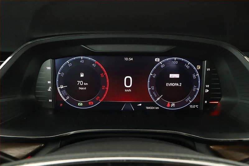 Škoda Octavia (2023) 2.0 TDI - fotka 8 z 18