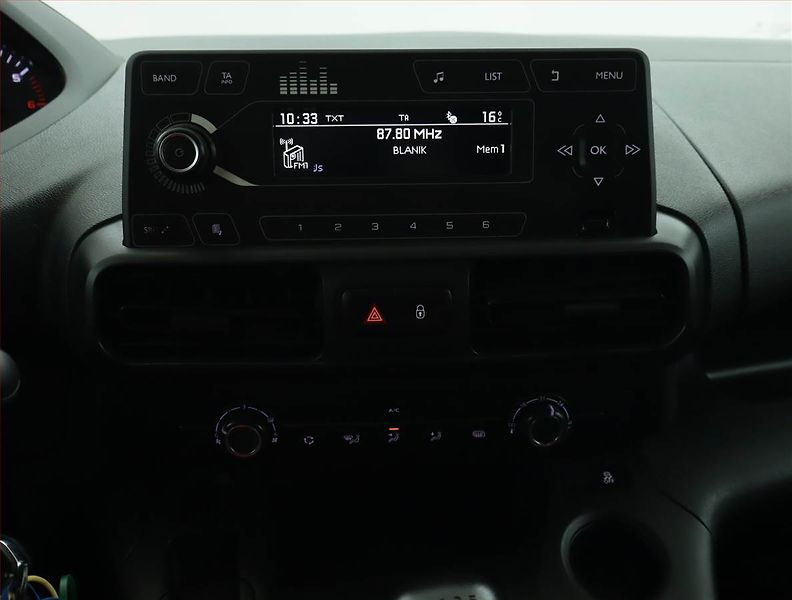 Peugeot Partner (2023) Maxi 1.5 BlueHDi, 3Místa, ČR - fotka 11 z 16