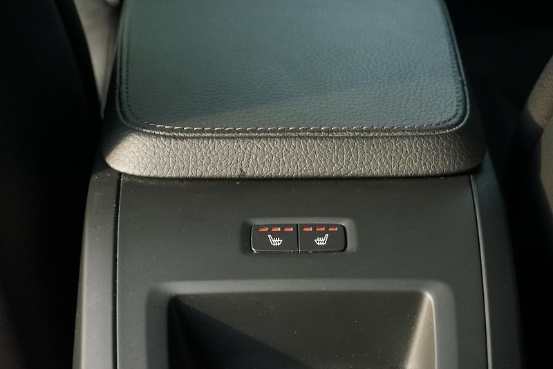 Volvo V90 D4 AWD Diesel NezTopení Záruka - fotka 32 z 35
