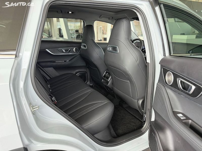 Chery Tiggo 7 (2025) 1,6T ICE UNIQUE AWD - fotka 25 z 30