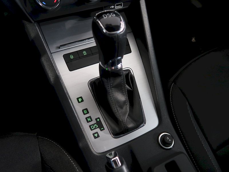 Škoda Octavia (2018) AMBITION 1.6TDI 85KW DSG - fotka 23 z 30