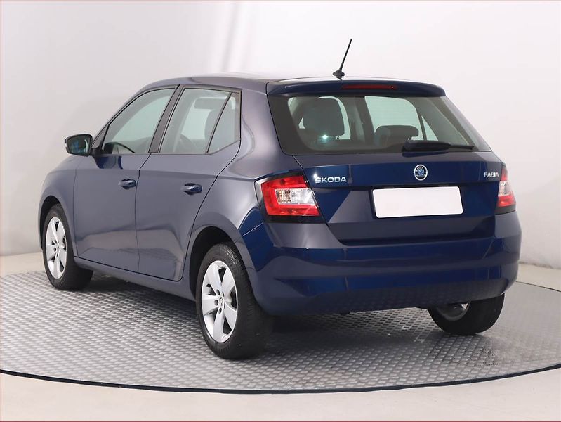 Škoda Fabia (2018) 1.0 TSI, Serv.kniha - fotka 4 z 17