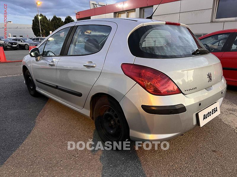 Peugeot 308 (2008) 1.6 HDi, temp - fotka 2 z 3