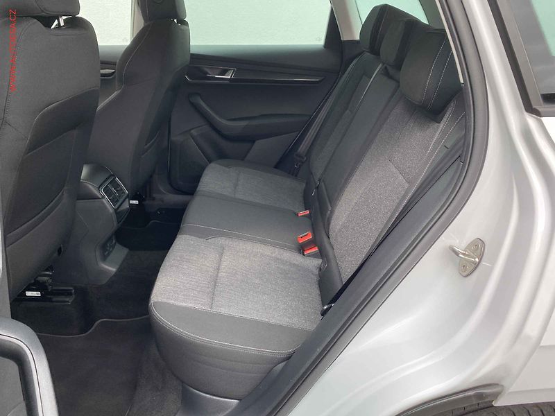 Škoda Karoq (2021) 1.5 TSi, Style, DSG, LED, - fotka 10 z 20