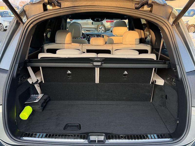Mercedes-Benz GLS 350 d 4MATIC AMG Style E. - fotka 12 z 35
