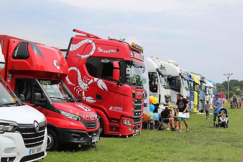 Unikátní Škoda RTO 706 – přepravník plachetnic.