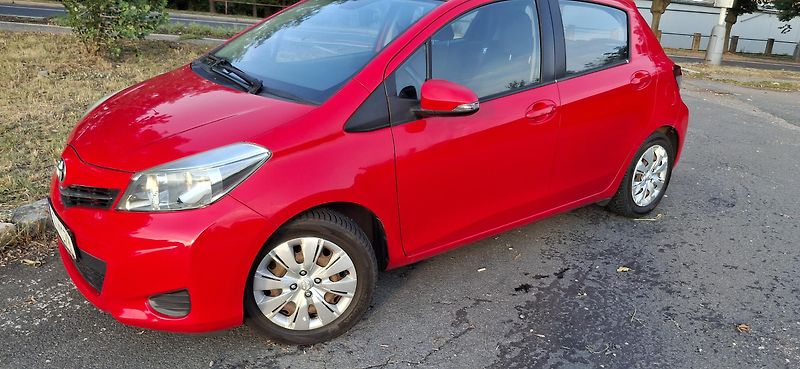Toyota Yaris 1.0 VVT-i 51 kw - fotka 6 z 33