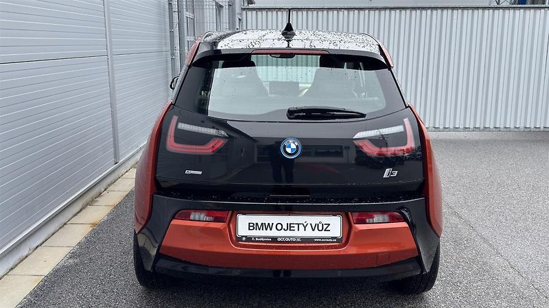 BMW i3 60Ah REZERVOVÁNO - fotka 8 z 13