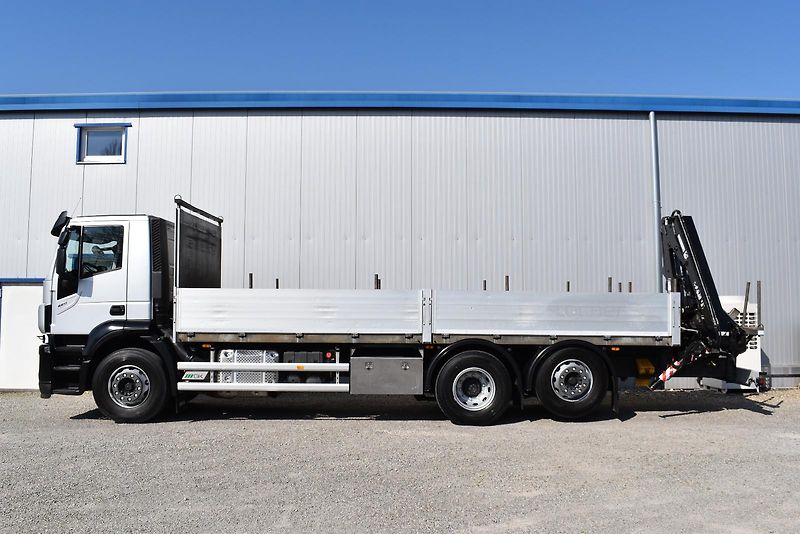 Iveco Stralis 260S42 valník s rukou - fotka 4 z 20