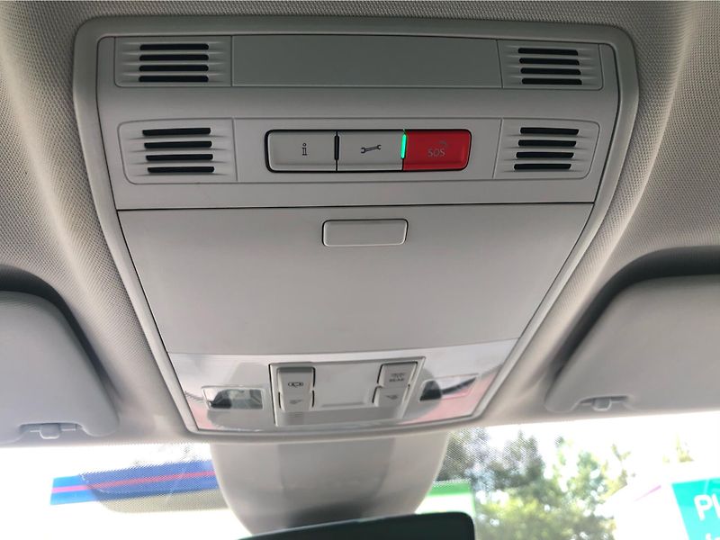 Škoda Superb COMBI 2.0 TSi DSG 7st. STYLE - fotka 27 z 30