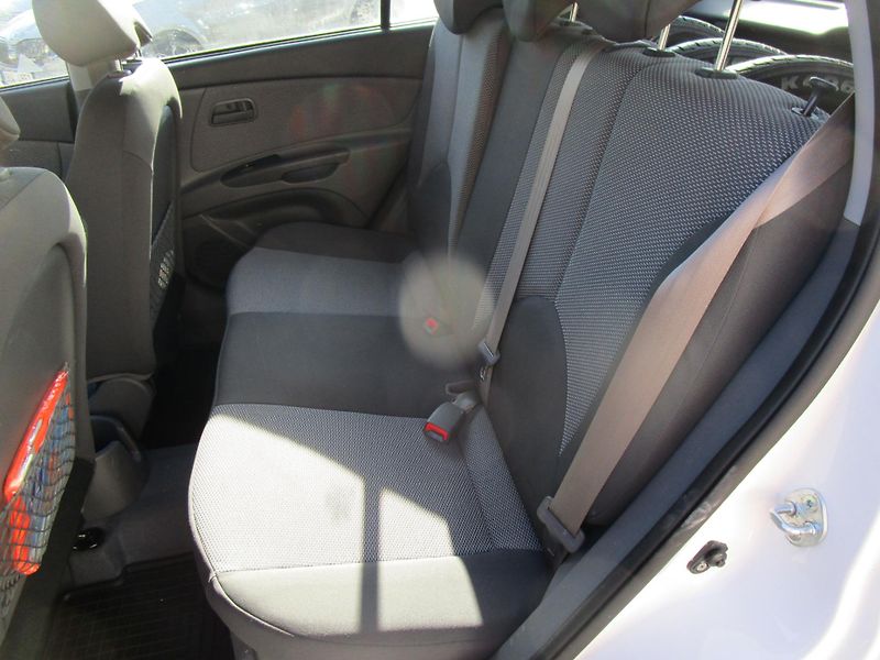 Kia Rio 1,4-71KW-1.MAJITEL-KOUPEN V ČR - fotka 9 z 14