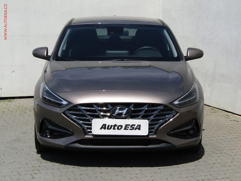 Hyundai i30 (2020) 1.4 T-GDi FastBack, ČR, Style - fotka 2 z 3
