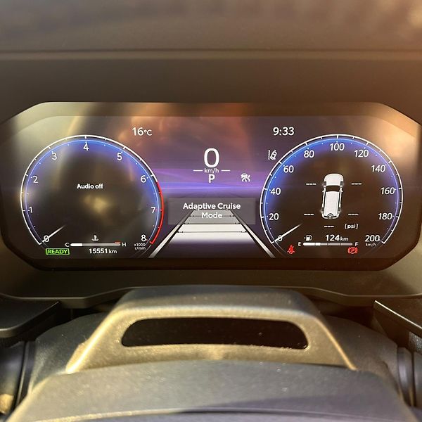 Toyota Land Cruiser (2025) 2.4 Turbo Hybrid i-FORCE MAX  - fotka 32 z 33