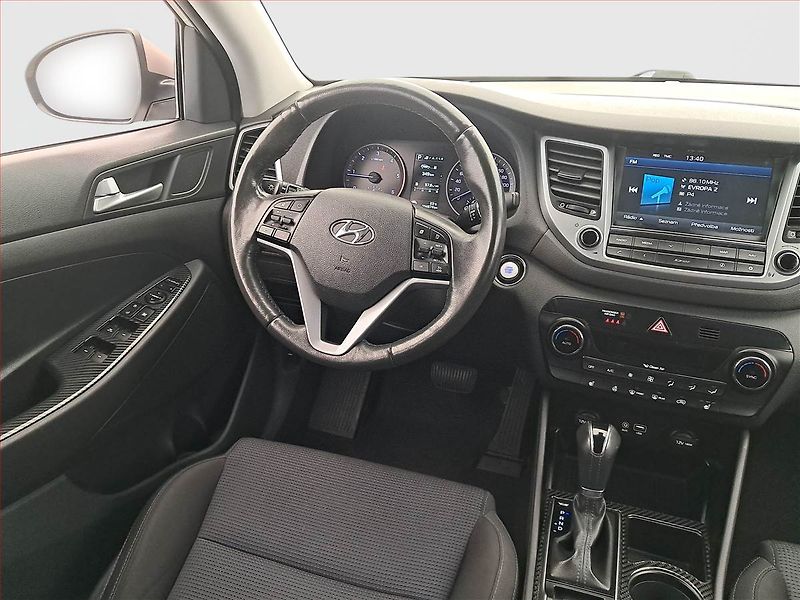 Hyundai Tucson (2016) 2.0 CRDi, 4X4, Automat, Navi - fotka 7 z 21