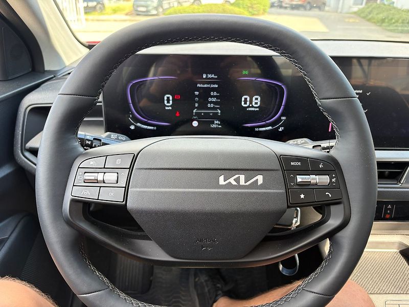 Kia Stonic (2025) 1,0 T-GDi GPF SPIN MY26 - fotka 15 z 18