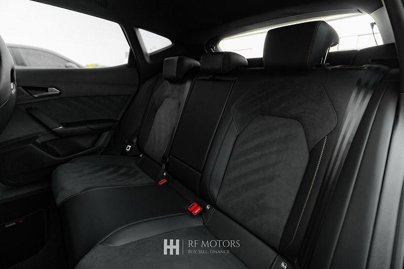 Cupra Formentor (2025) VZ 2,0 TSI 333 4Drive - fotka 26 z 53
