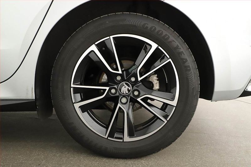 Škoda Fabia (2025) 1.5 TSI, Monte Carlo, FullLed - fotka 12 z 20