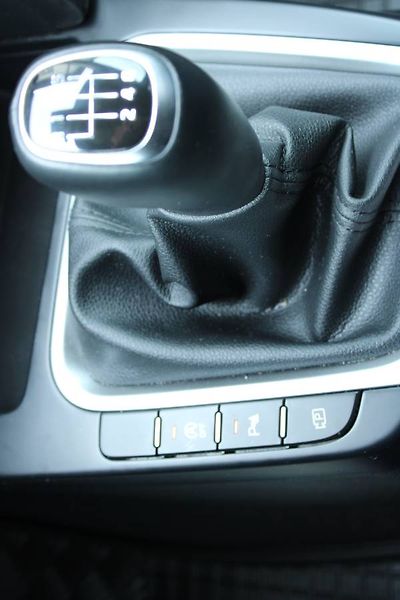 Kia Ceed (2022) 1.5 T-GDI TOP 117kW LED manuál - fotka 27 z 28