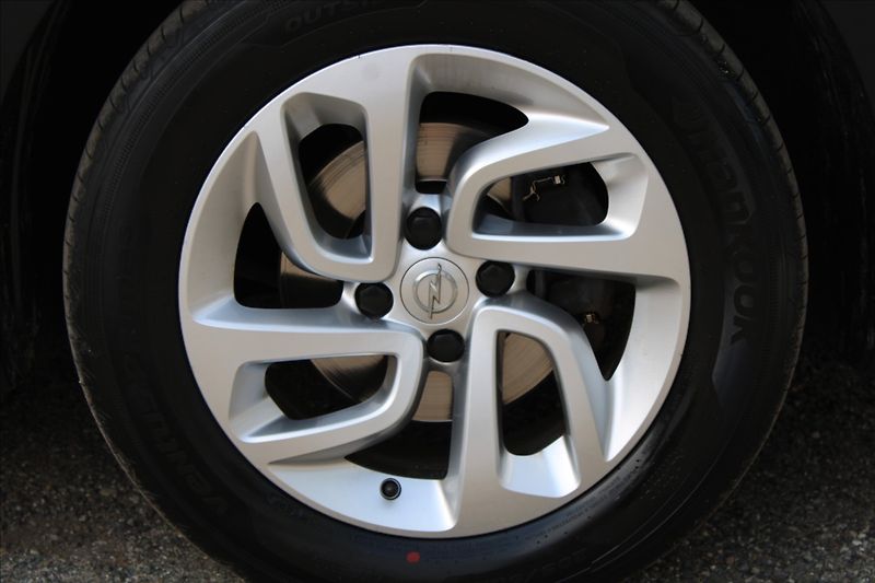 Opel Crossland X 1,2 T  NOVÉ V ČR,1.MAJITEL - fotka 34 z 39