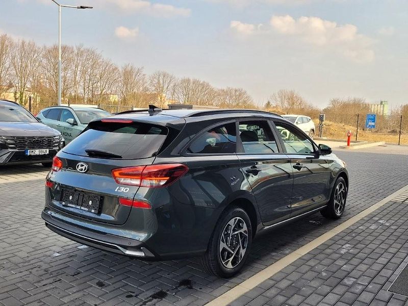 Hyundai i30 (2026) WG 1,0 T-GDI 85kW MT GO CZECH - fotka 8 z 28
