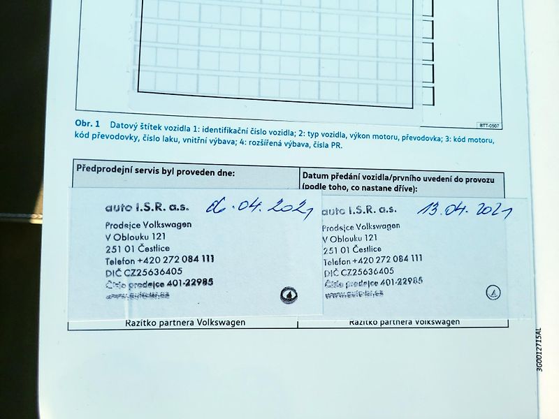 Volkswagen Passat 1.4 TSI PHEV GTE HYBRID - fotka 45 z 48