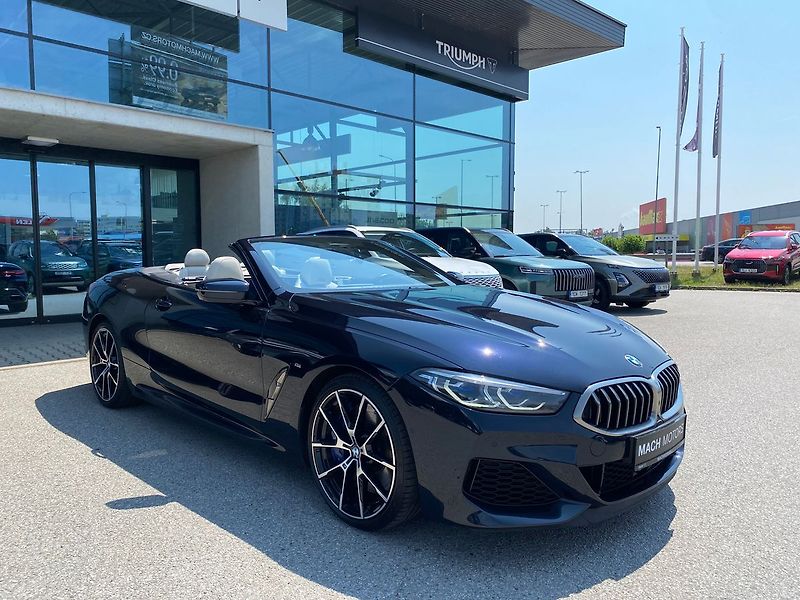 BMW M8 M850i xDrive Cabrio MAX výbava - fotka 4 z 26