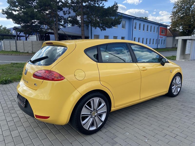 Seat Leon (2007) 2.0TFSi FR,147kW,TEMP,KLIMA!! - fotka 5 z 40