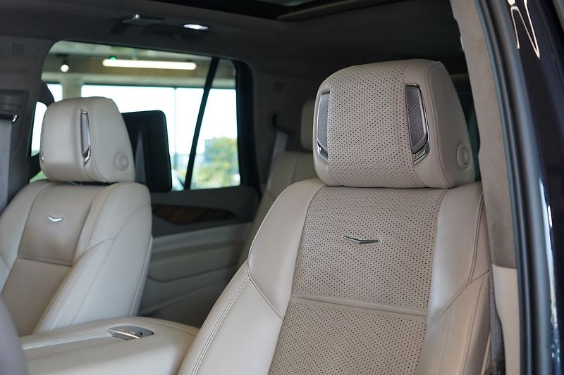 Cadillac Escalade Sport Platinum - fotka 17 z 54