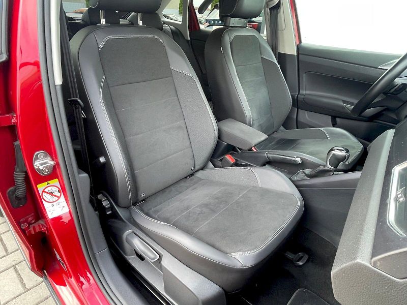 Volkswagen Taigo (2021) 1.0 TSI / 81 kW DSG Style - fotka 10 z 30