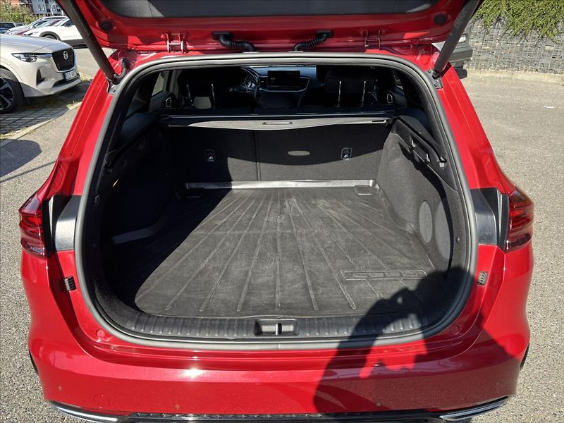 Kia Ceed 1,5 TGDi GT Line 1.ČR TAŽNÉ - fotka 15 z 47