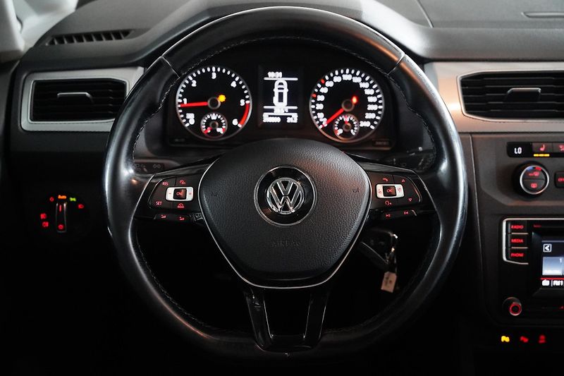 Volkswagen Caddy - fotka 17 z 24