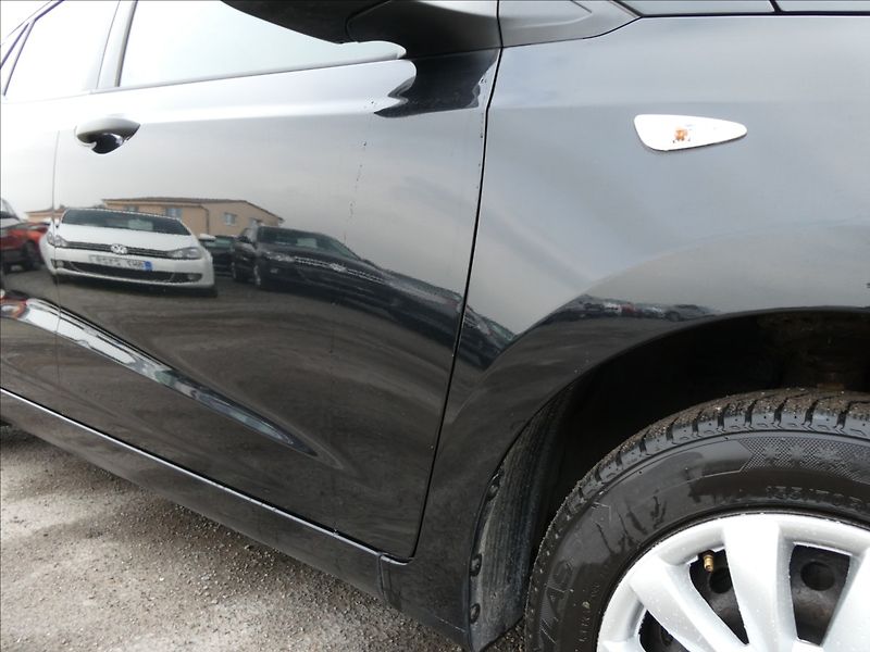 Hyundai i10 1,0 i 1.majitel,serviska,2x ko - fotka 13 z 38