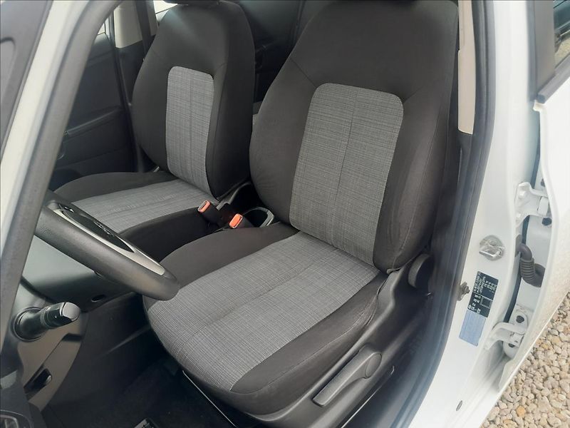 Kia Venga 1,4i16V 66kW - fotka 17 z 47