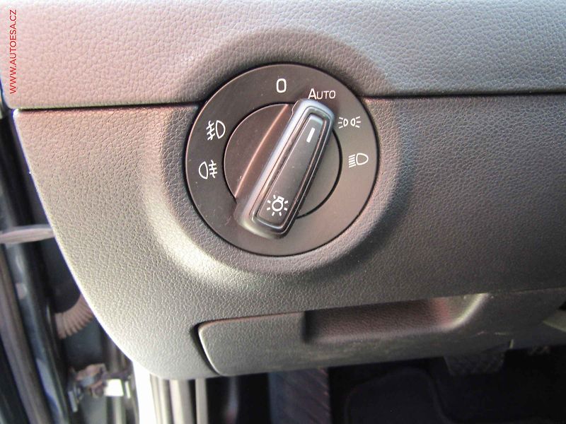 Škoda Octavia (2019) 1.6TDi, Style, DSG - fotka 17 z 17