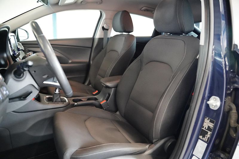 Hyundai i30 - fotka 11 z 28