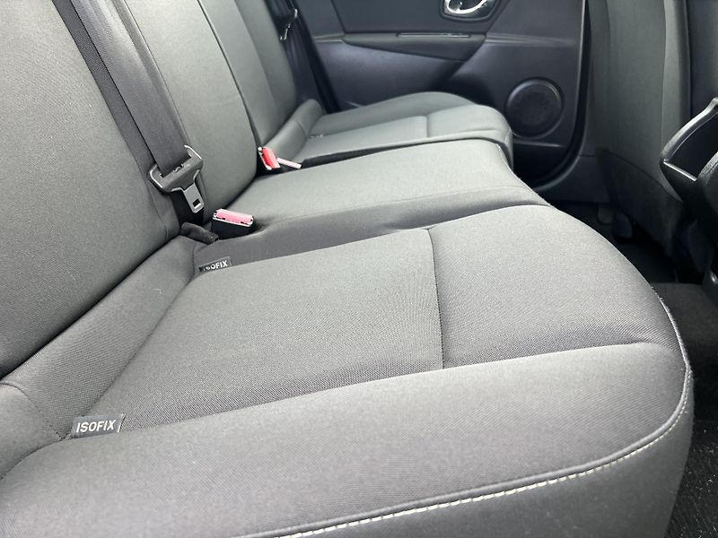 Renault Mégane 1.5DCi KLIMA TEMPOMAT odp.DPH - fotka 31 z 44
