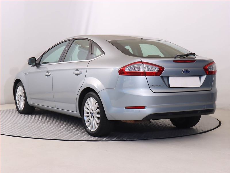 Ford Mondeo (2014) Business Edition 2.0 TDCi - fotka 4 z 18