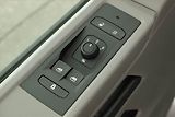 Volkswagen Caravelle (2022) Comfortline 2.0 TDI, ČR, DPH - náhled 19