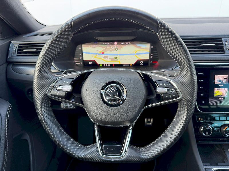 Škoda Superb (2023) 2.0 TDI 147kW DSG 4x4 SportLin - fotka 8 z 35