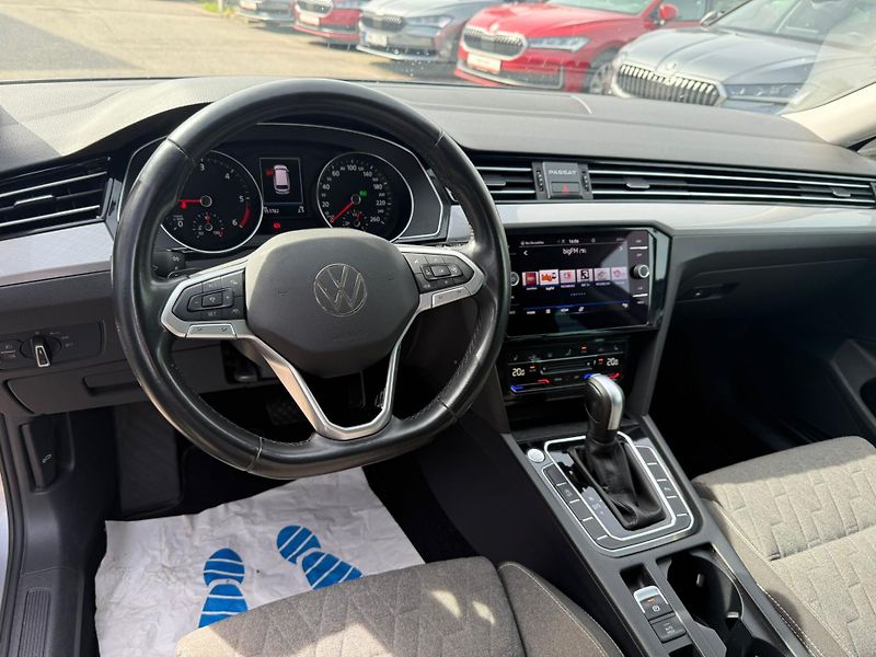 Volkswagen Passat 2.0 TDI 110 kW DSG Variant - fotka 10 z 25