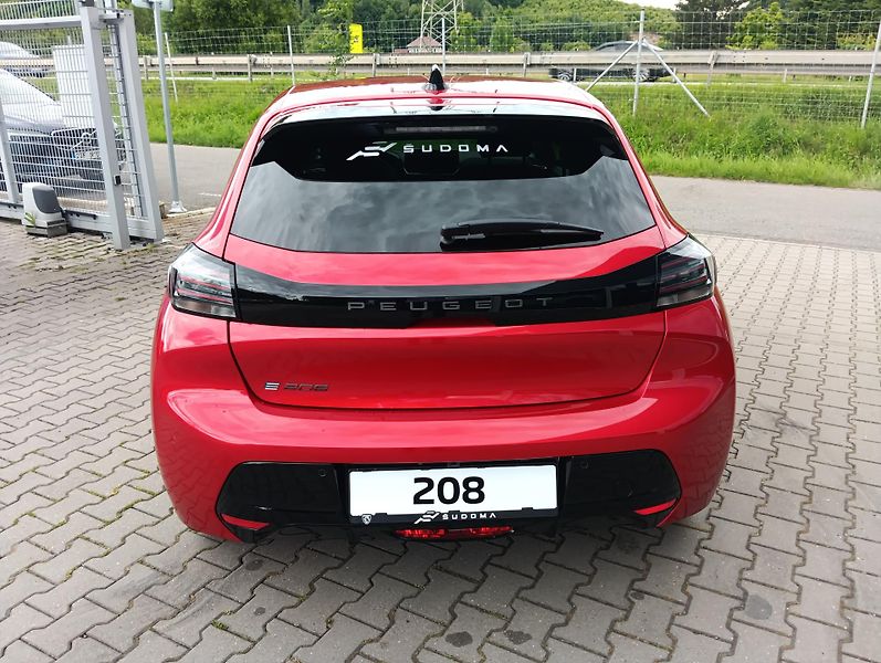 Peugeot 208 (2026) ALLURE Elektro 115 kW / 156 k - fotka 6 z 28