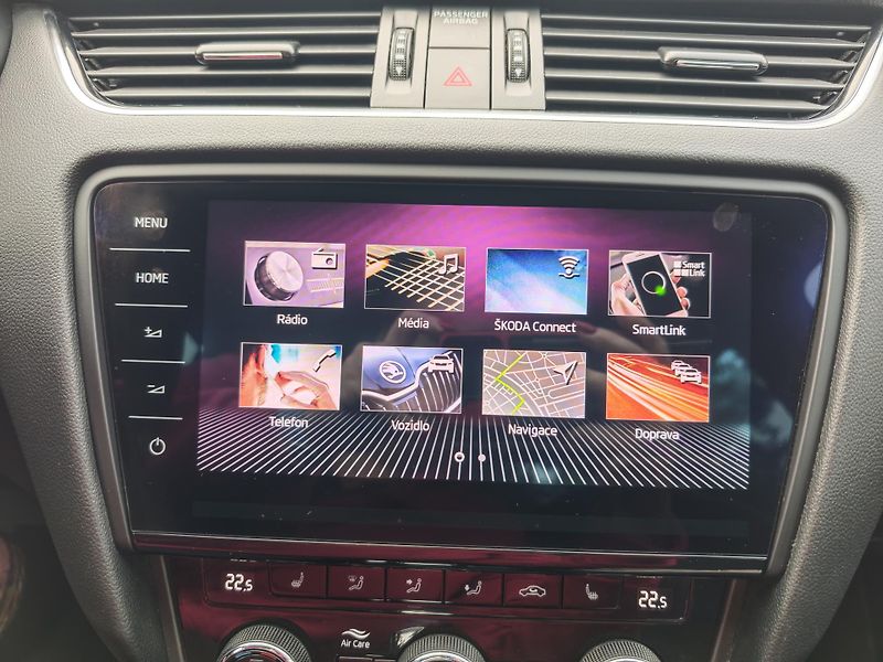 Škoda Octavia (2019) 1,5 TSI Laurint Klement - fotka 5 z 25